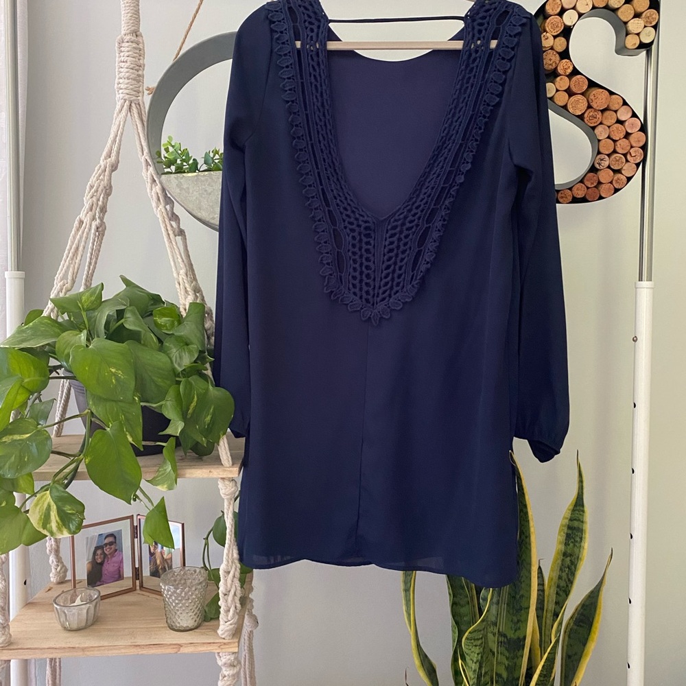 Sage Navy shift dress with crochet open back med